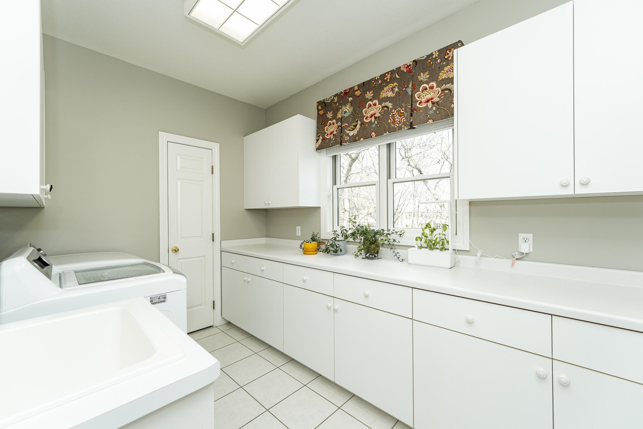 1103 Baihly Heights Lane Southwest Rochester, MN 55902 - Photo 26 of 78