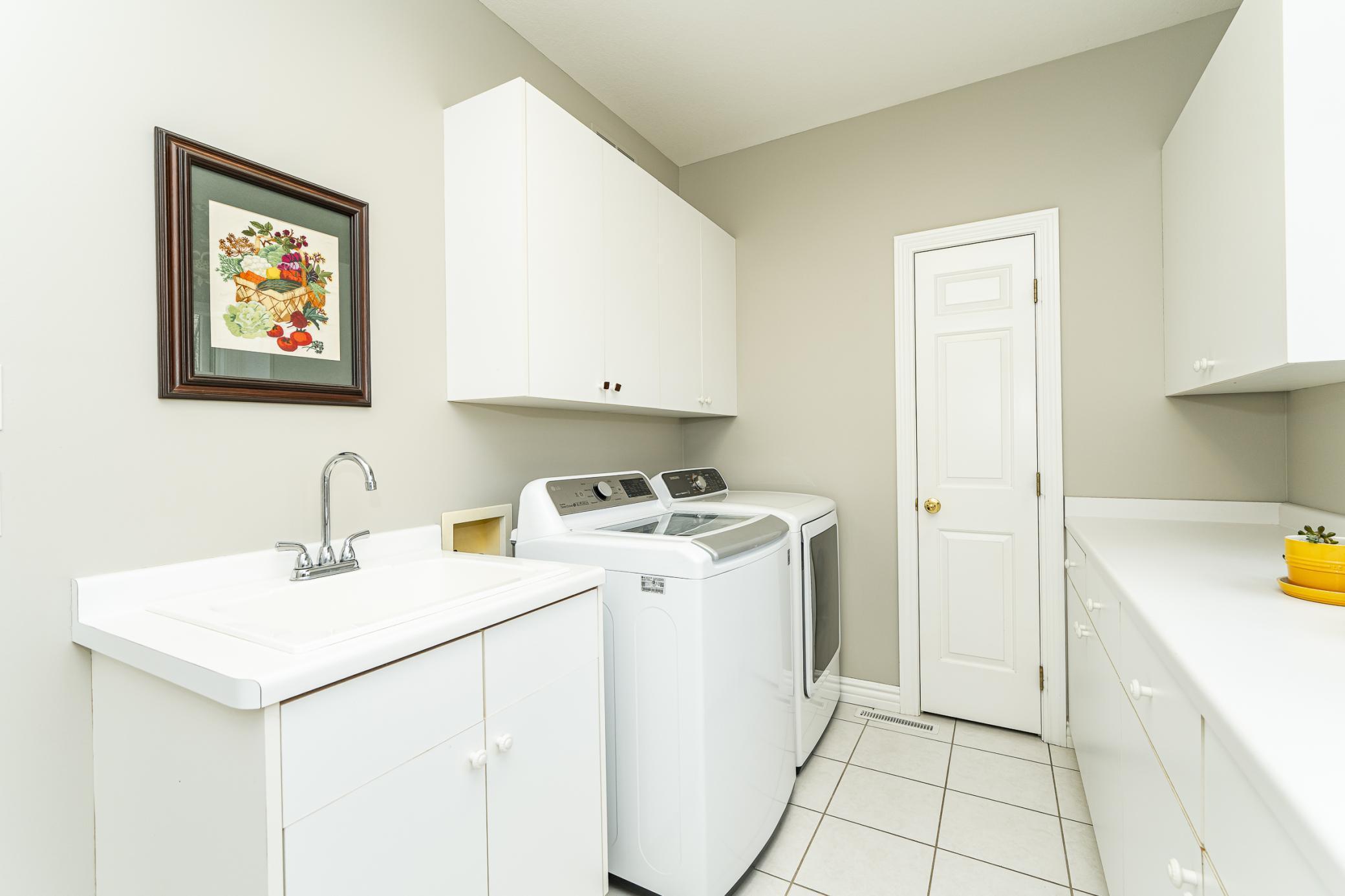 1103 Baihly Heights Lane Southwest Rochester, MN 55902 - Photo 27 of 78