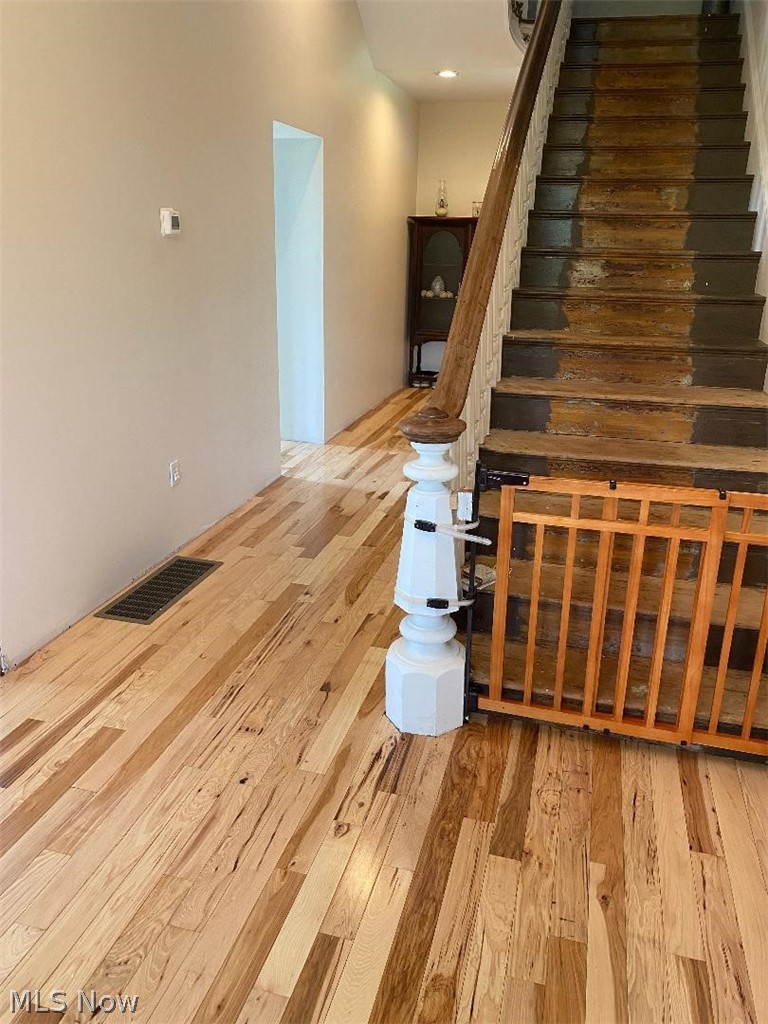 100 Reeves Drive Wellsburg, WV 26070 - Photo 2 of 29