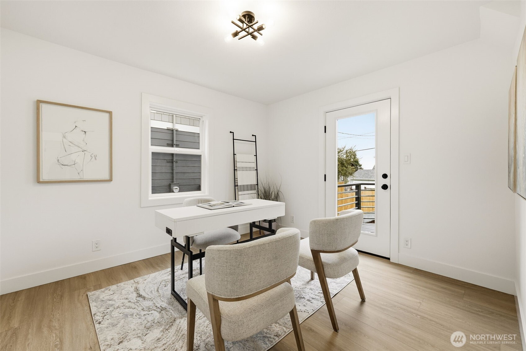 9011 36th Avenue Southwest Seattle, WA 98126 - Photo 11 of 40