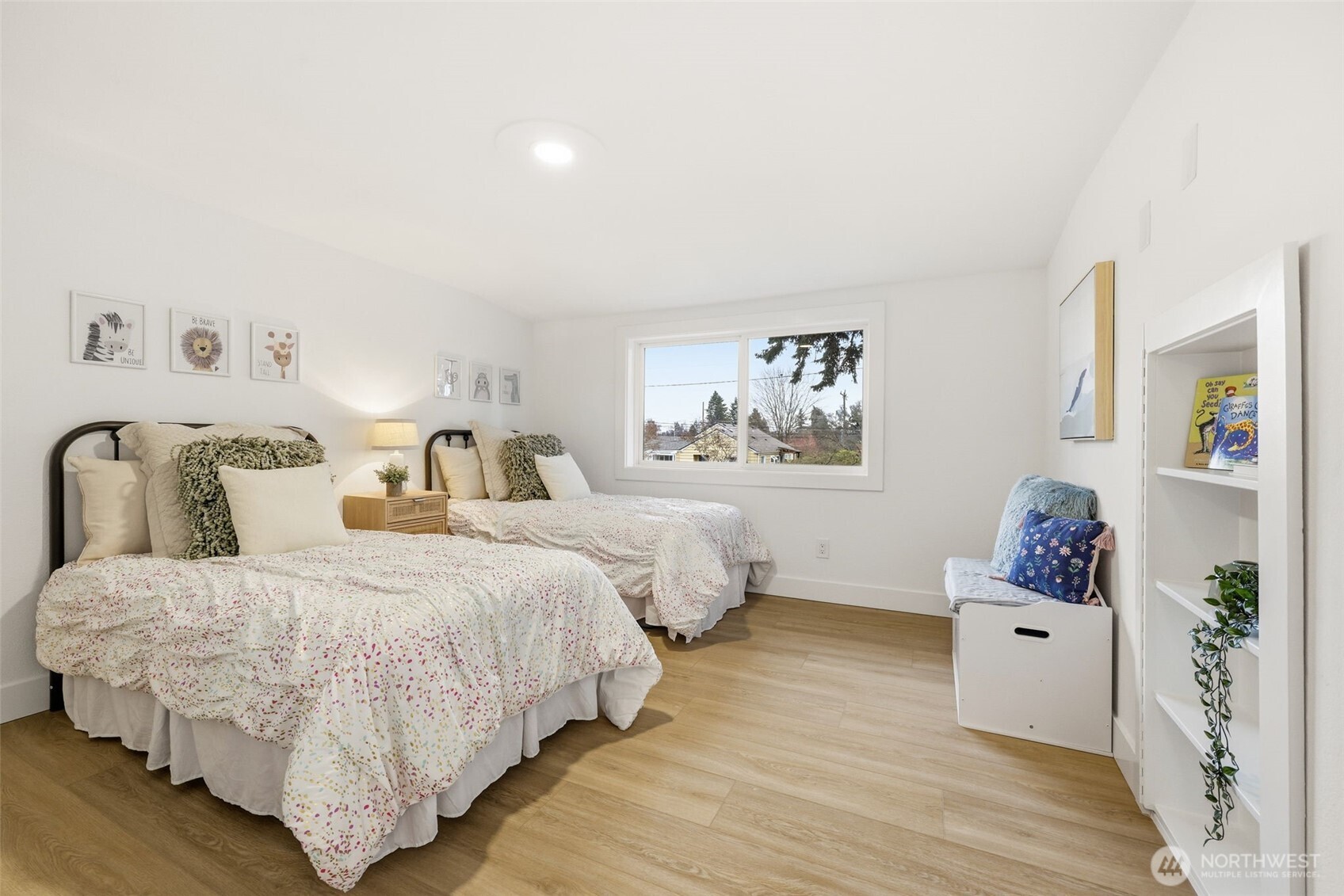 9011 36th Avenue Southwest Seattle, WA 98126 - Photo 22 of 40