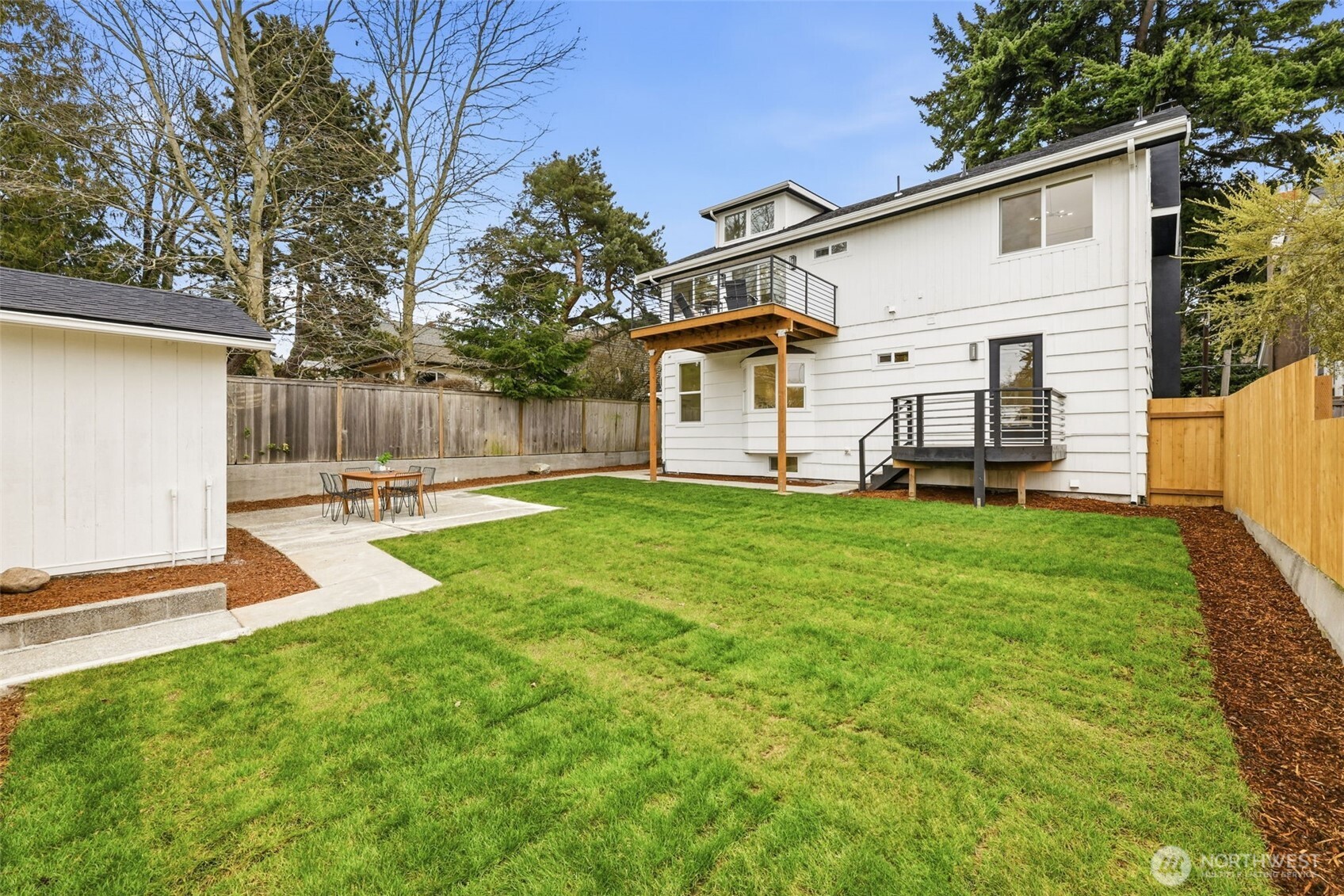 9011 36th Avenue Southwest Seattle, WA 98126 - Photo 36 of 40