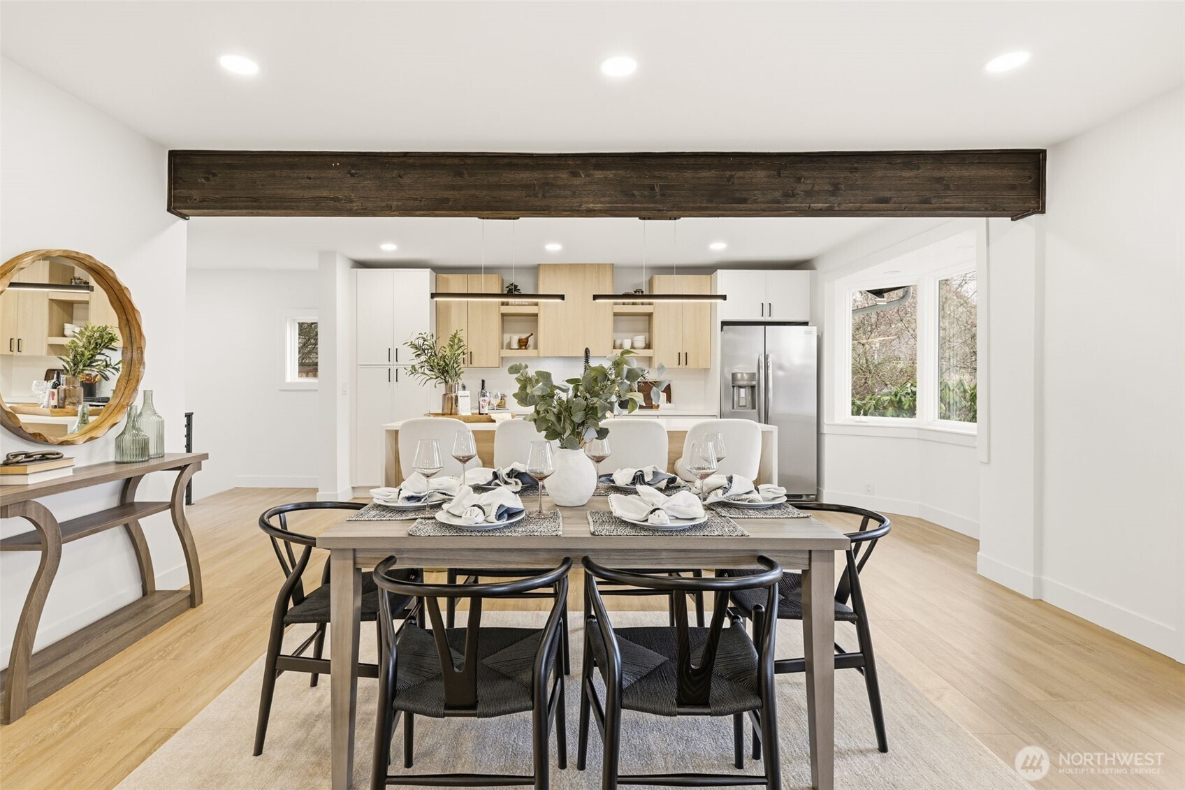 9011 36th Avenue Southwest Seattle, WA 98126 - Photo 5 of 40