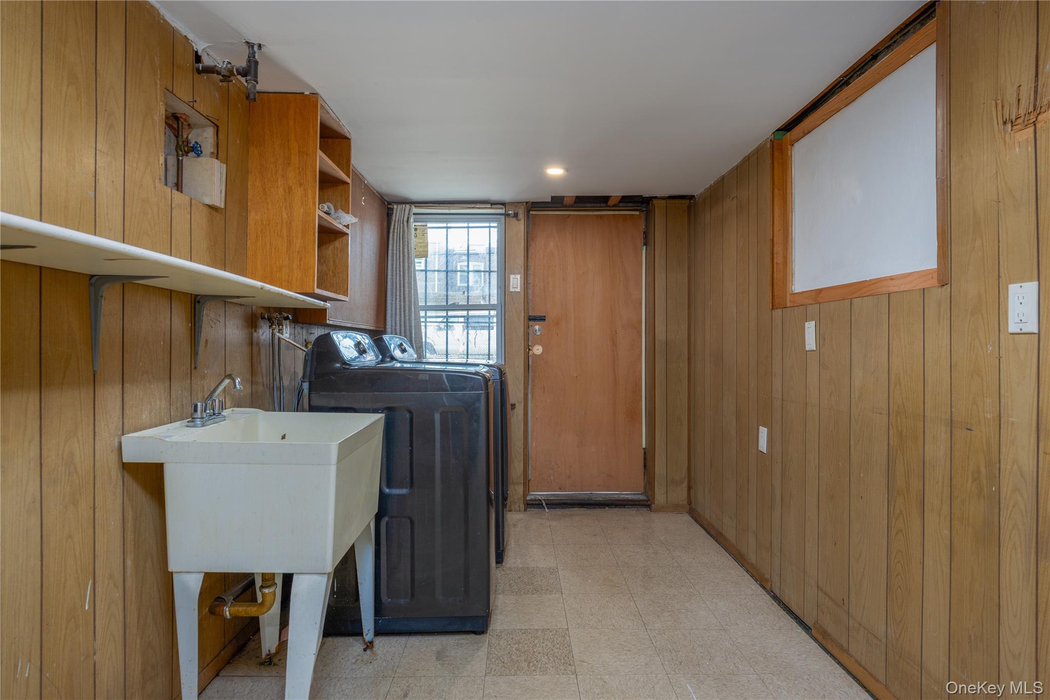 179-65 Selover Road Queens, NY 11434 - Photo 24 of 33 Laundry Room7'1" x 11'2"