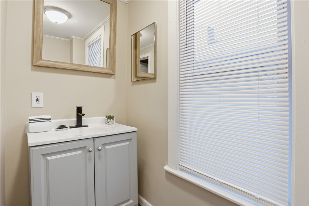 182 Cottage Street Rochester, NY 14608 - Photo 19 of 27