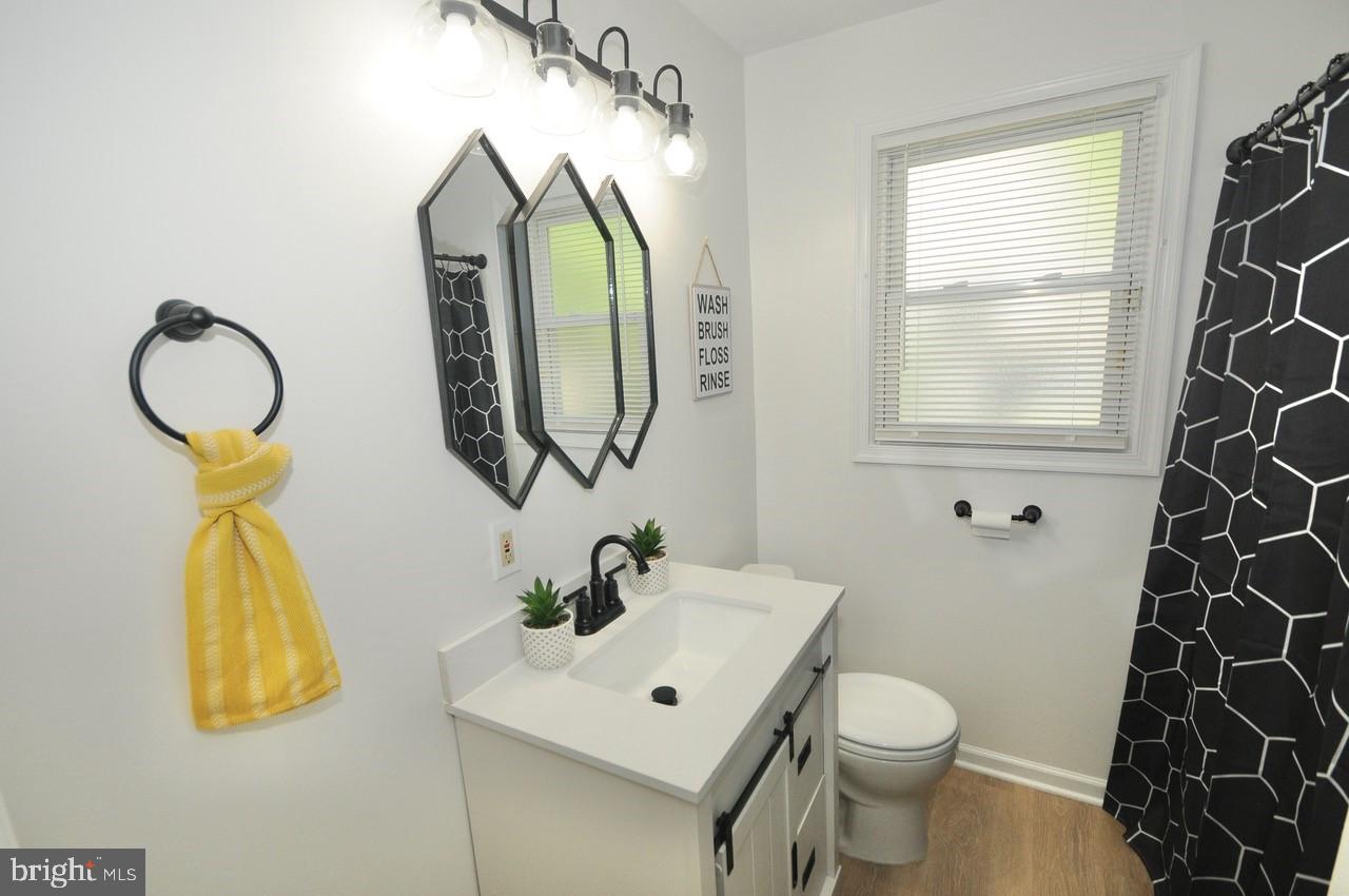 45 Navajo Road Somerdale, NJ 08083 - Photo 12 of 28 Bathroom
