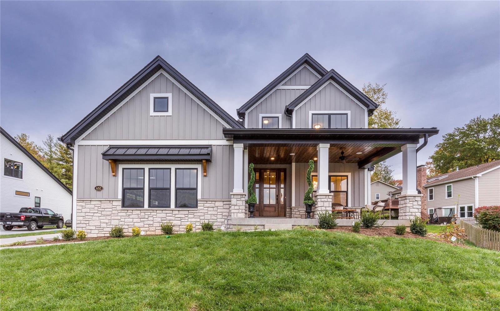 652 Brook Valley Road Des Peres, MO 63122 - Photo 3 of 73 Gallery Image 3