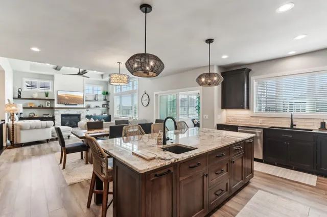 $1,049,000 | 1113 Reese Trail, Waunakee, WI 53597