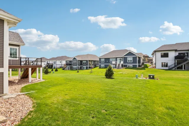 $1,049,000 | 1113 Reese Trail, Waunakee, WI 53597