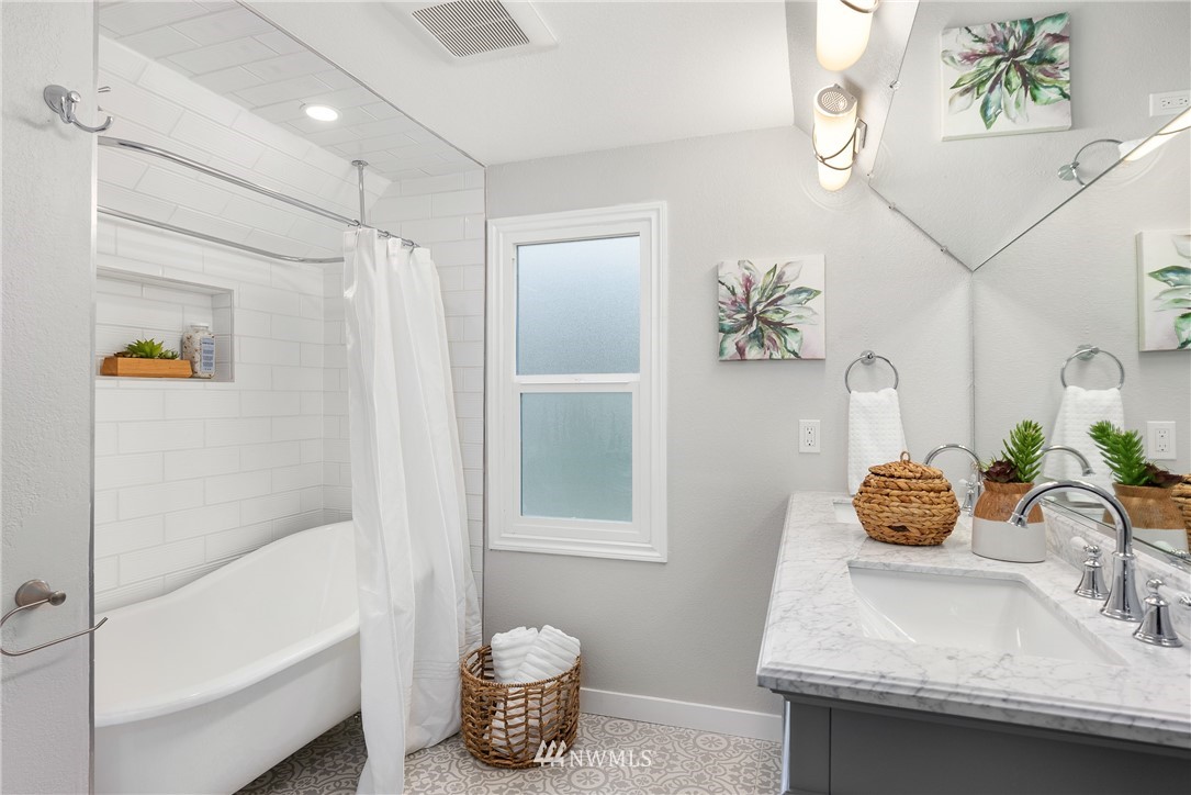 3223 East Mercer Street Seattle, WA 98112 - Photo 20 of 28