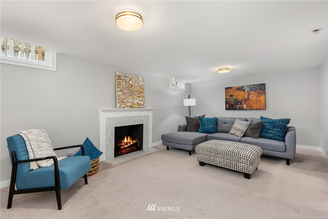 3223 East Mercer Street Seattle, WA 98112 - Photo 22 of 28