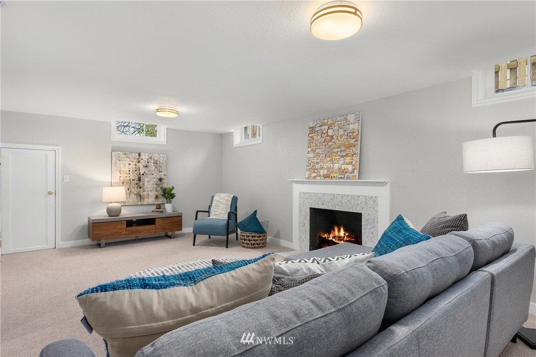 3223 East Mercer Street Seattle, WA 98112 - Photo 23 of 28