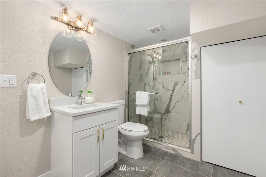 3223 East Mercer Street Seattle, WA 98112 - Photo 25 of 28