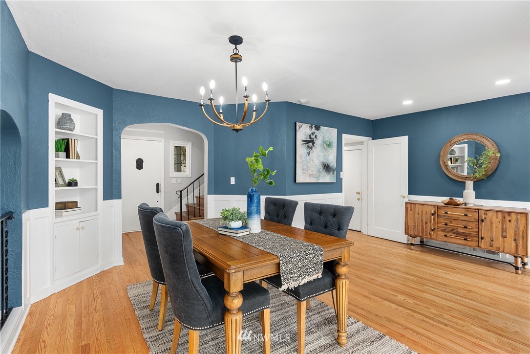 3223 East Mercer Street Seattle, WA 98112 - Photo 4 of 28