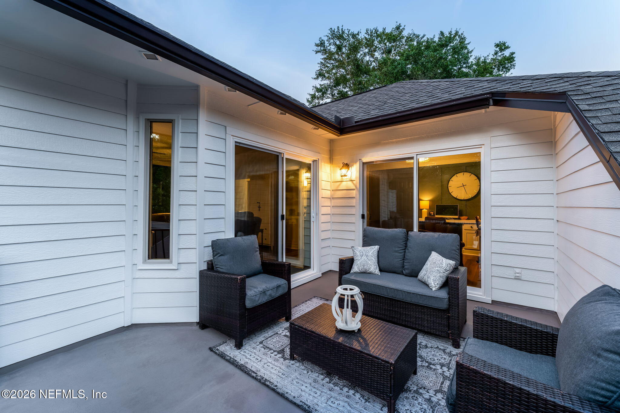 1204 Creek Bend Road St. Johns, FL 32259 - Photo 69 of 107 a view of sitting area with furniture and a potted plant