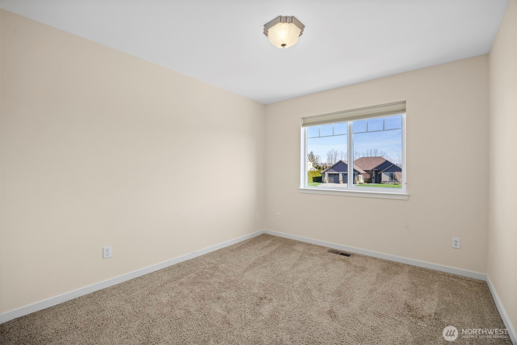 5215 Sparrow Court Ferndale, WA 98248 - Photo 28 of 40