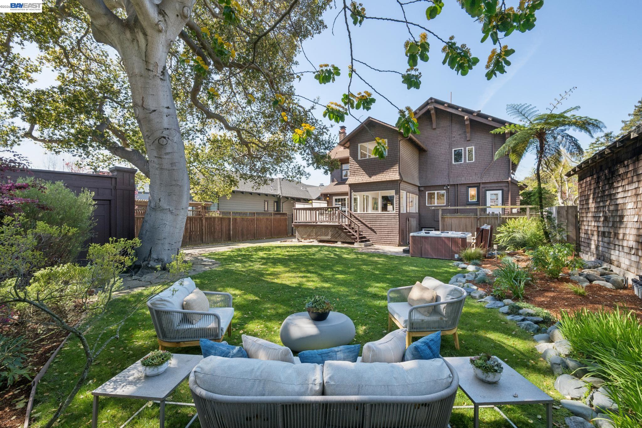 1122 Bay Street Alameda, CA 94501 - Photo 35 of 60