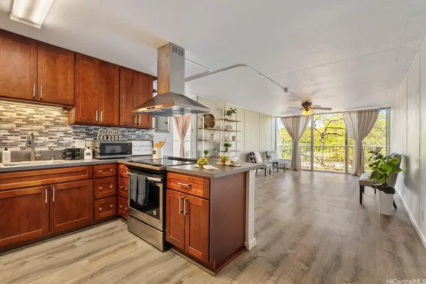 $285,000 | 95-065 Waikalani Drive, Unit F401, Mililani, HI 96789