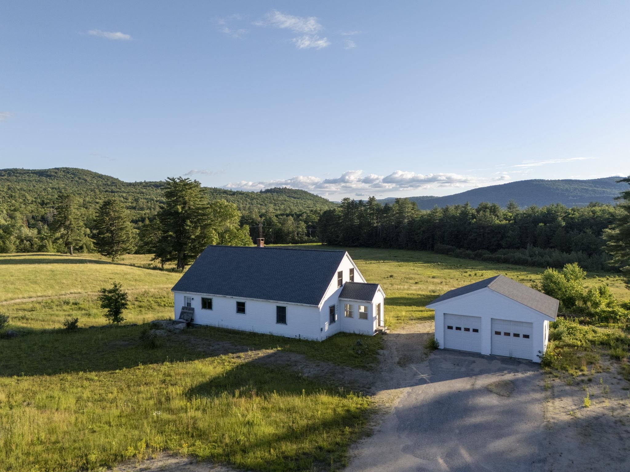 120 Deering Center Road Deering, NH 03244 - Photo 5 of 60