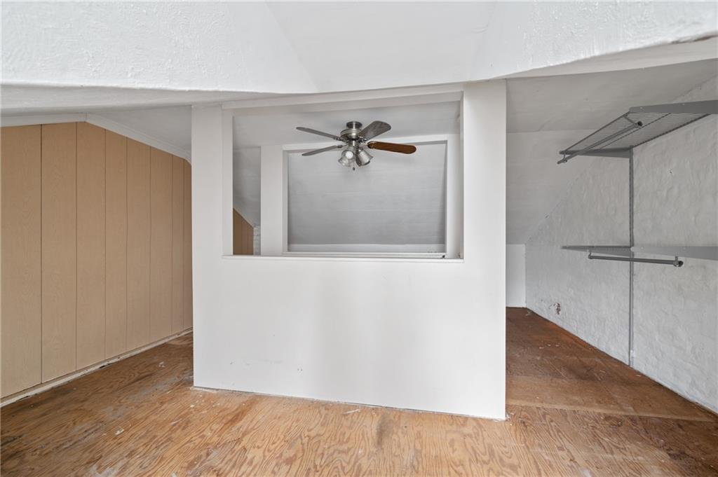 5154-5158 Natrona Way Pittsburgh, PA 15201 - Photo 14 of 46 a view of a hallway with closet