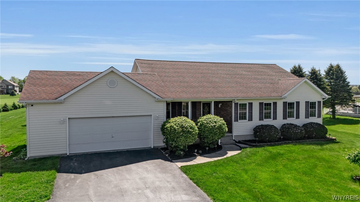 921 Girdle Road Elma, NY 14052 - Photo 2 of 44