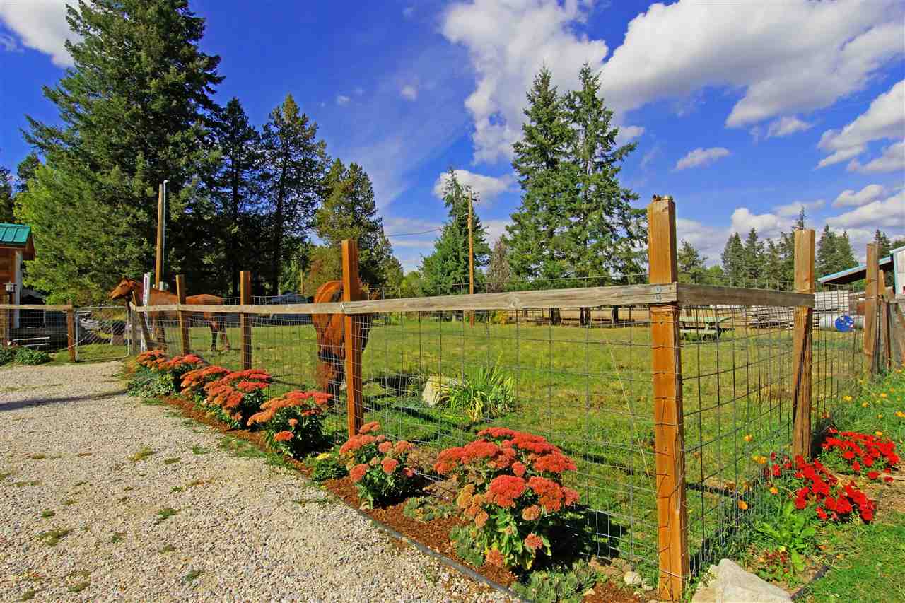 4394 Stephenson Road Clayton, WA 99110 - Photo 3 of 20