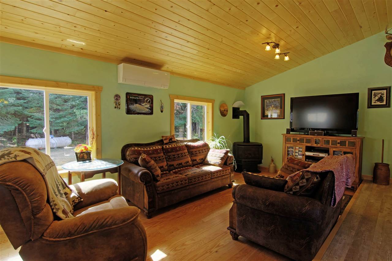 4394 Stephenson Road Clayton, WA 99110 - Photo 4 of 20