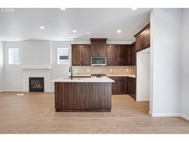 $469,960 | 195 Southeast Acacia Drive, Gresham, OR 97080