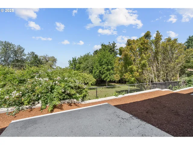 $469,960 | 195 Southeast Acacia Drive, Gresham, OR 97080