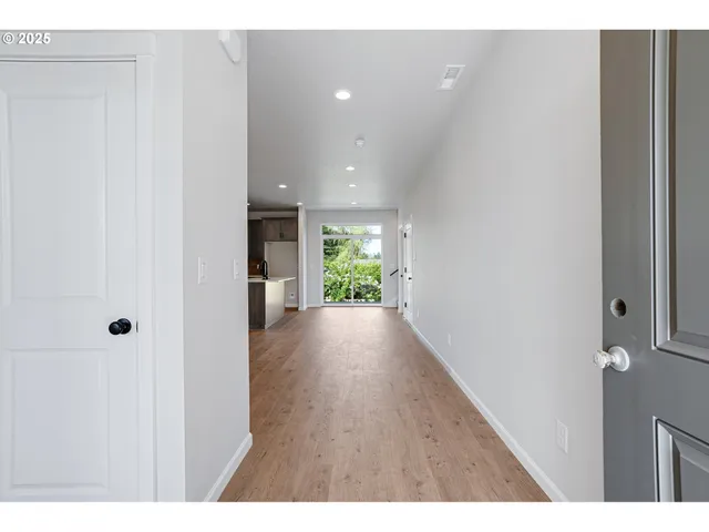 $469,960 | 195 Southeast Acacia Drive, Gresham, OR 97080