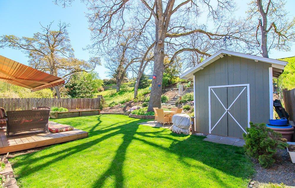241 Christopher Way Talent, OR 97540 - Photo 23 of 30 Additional Photo