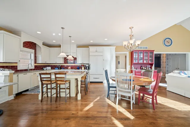 $1,325,000 | 1401 Geneva National Avenue South, Unit 2601, Geneva, WI 53147