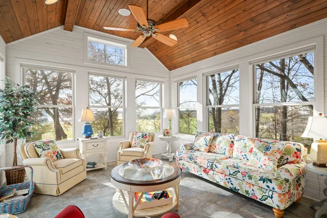 $1,325,000 | 1401 Geneva National Avenue South, Unit 2601, Geneva, WI 53147