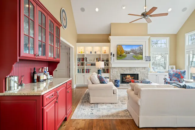 $1,325,000 | 1401 Geneva National Avenue South, Unit 2601, Geneva, WI 53147