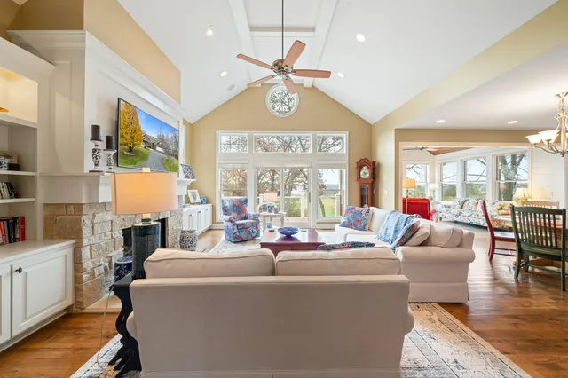 $1,325,000 | 1401 Geneva National Avenue South, Unit 2601, Geneva, WI 53147