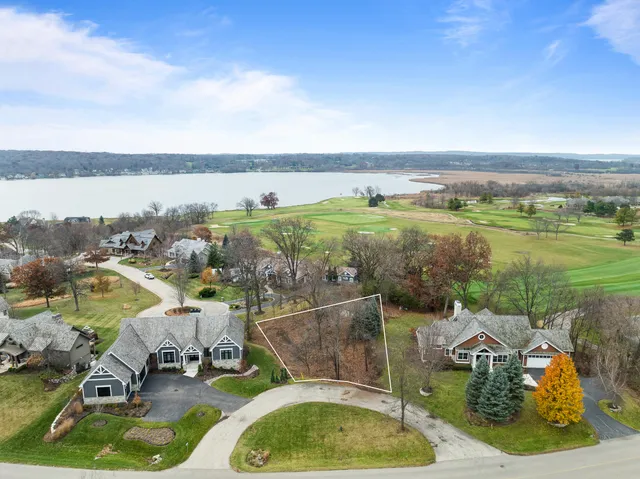 $1,325,000 | 1401 Geneva National Avenue South, Unit 2601, Geneva, WI 53147