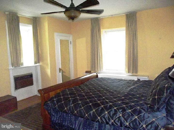 735 Vernon Road Philadelphia, PA 19119 - Photo 13 of 23 Bedroom - Main