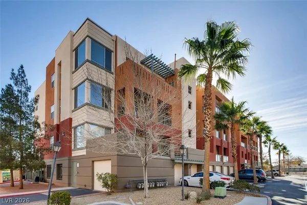$1,650 | 67 East Agate Avenue, Unit 205, Las Vegas, NV 89123