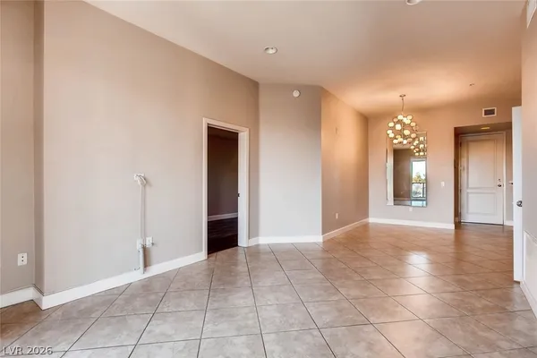 $1,650 | 67 East Agate Avenue, Unit 205, Las Vegas, NV 89123