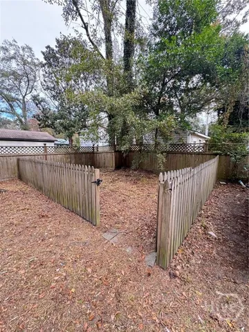 $1,950 | 502 East 66th Street, Savannah, GA 31405