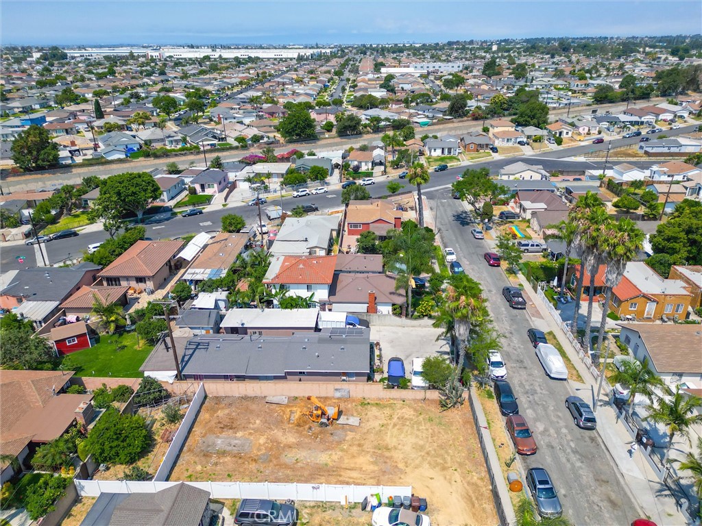 0 West 134th Place Compton, CA 90222 - Photo 20 of 21 an aerial view of a city