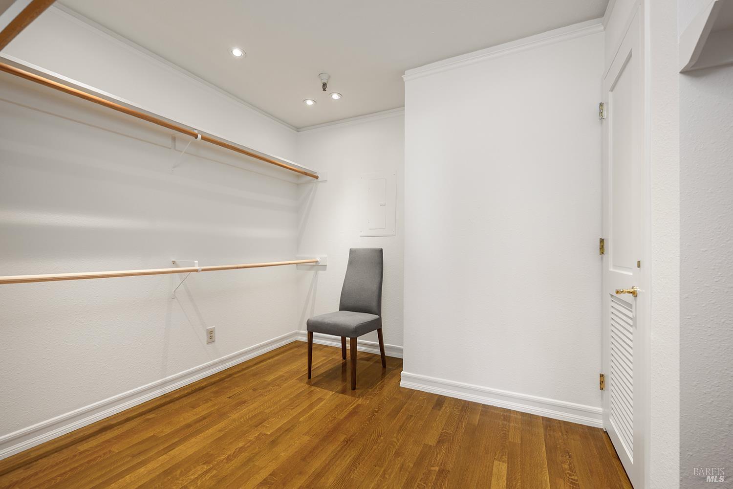 100 Thorndale Drive, Unit 233 San Rafael, CA 94903 - Photo 19 of 43