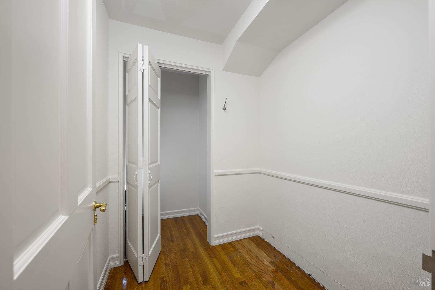 100 Thorndale Drive, Unit 233 San Rafael, CA 94903 - Photo 20 of 43