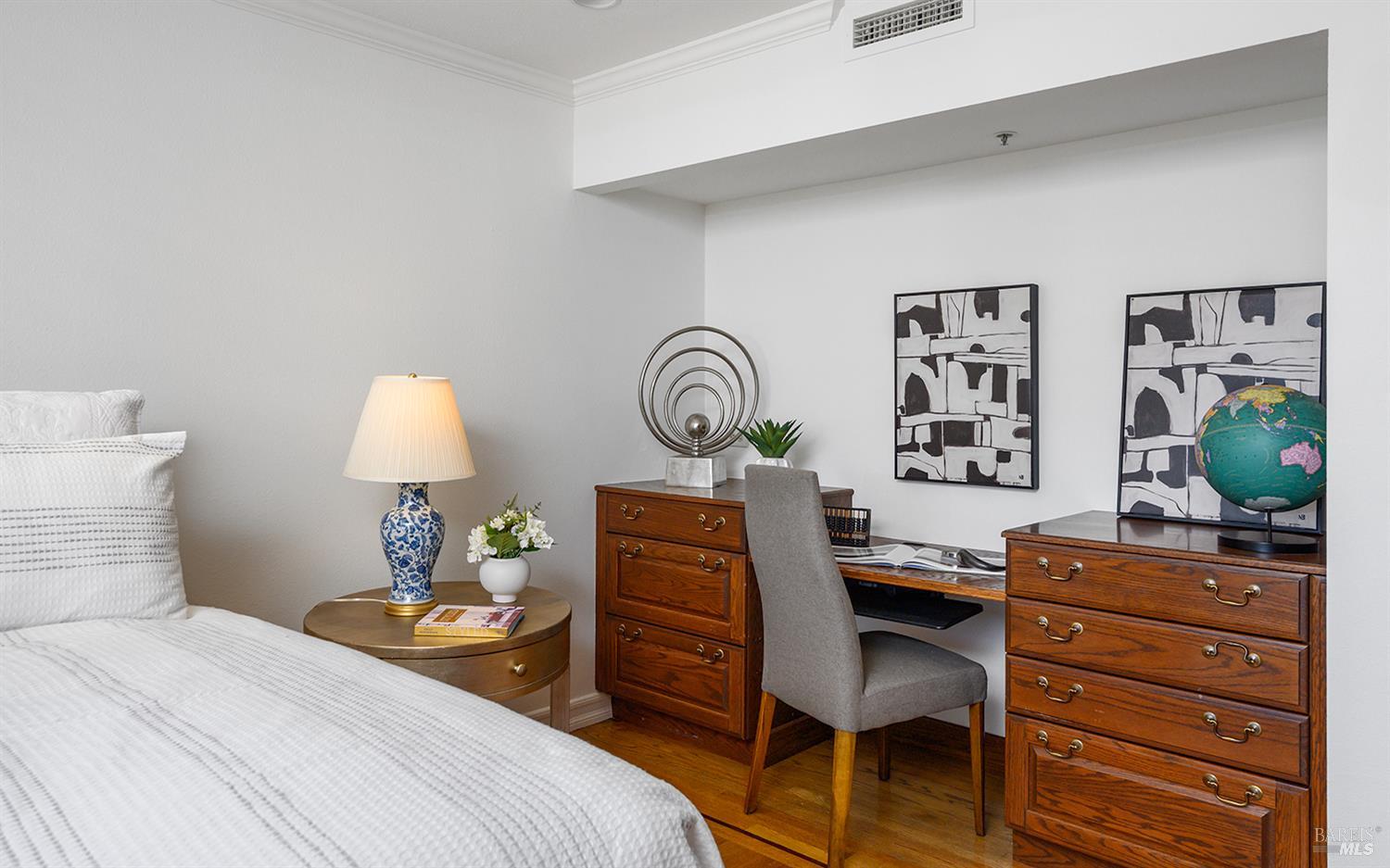 100 Thorndale Drive, Unit 233 San Rafael, CA 94903 - Photo 25 of 43