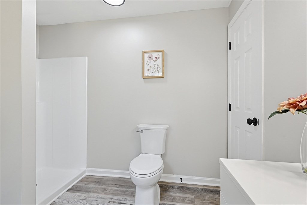 9 Scraggy Neck Rd Extension Bourne, MA 02534 - Photo 11 of 42