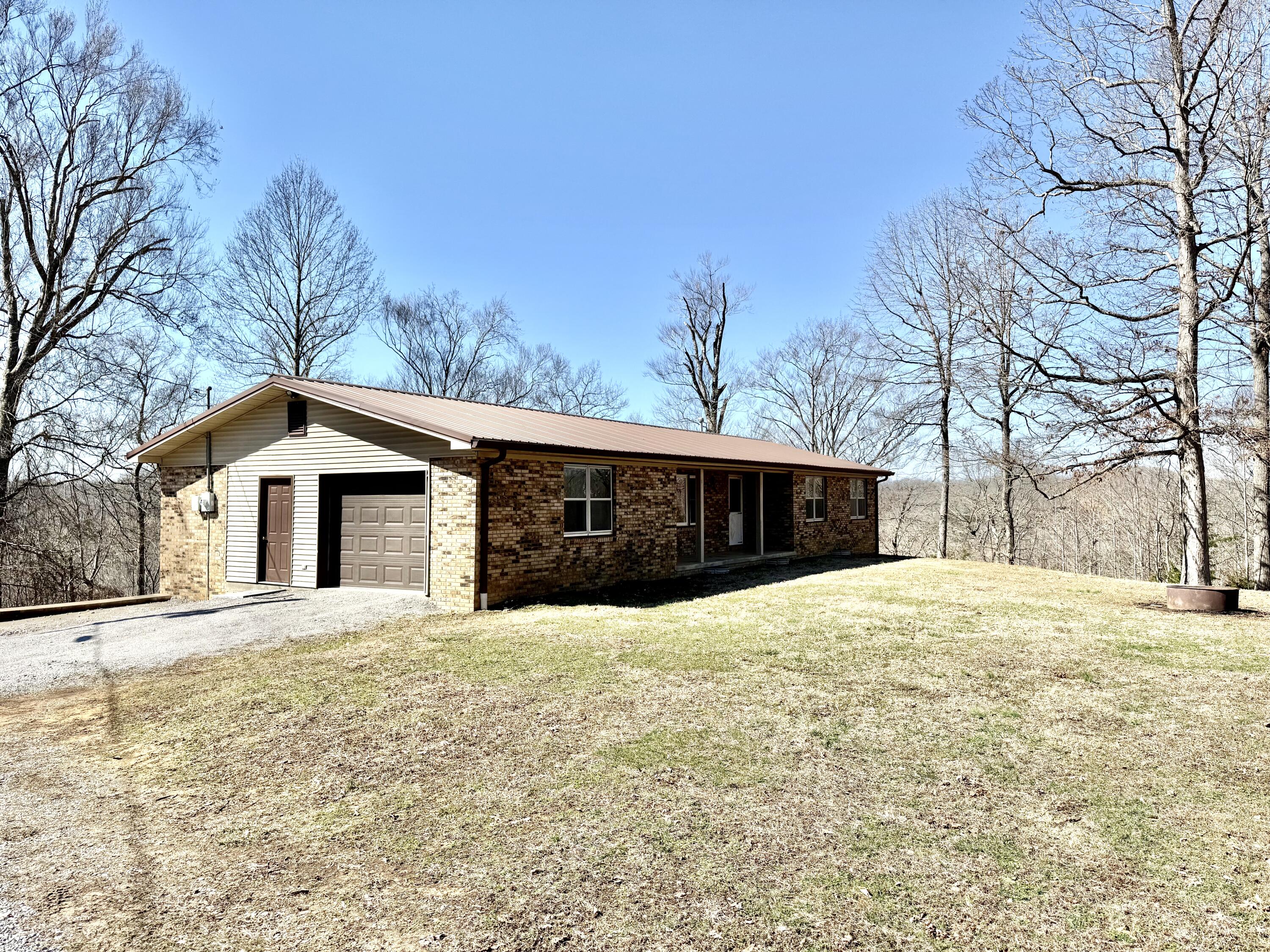 1010 Crockett Road Russell Springs, KY 42642 - Photo 33 of 34 Call this one home!!