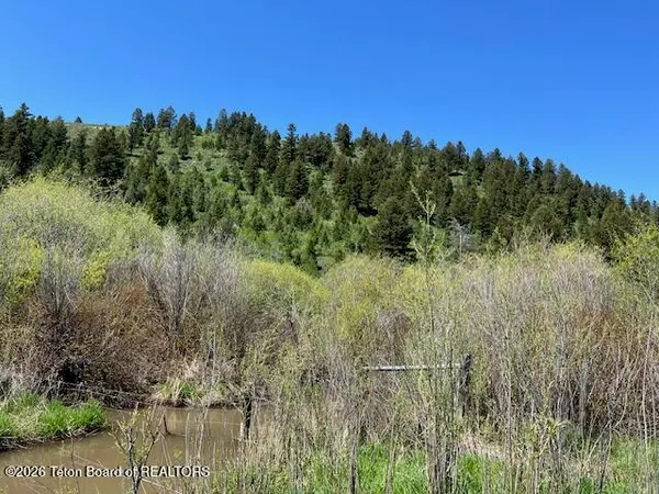 $1,011,000 | 5000 Fairview Spg Crk Road, Fairview, WY 83119