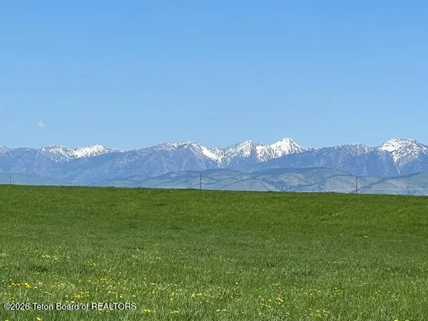 $1,011,000 | 5000 Fairview Spg Crk Road, Fairview, WY 83119
