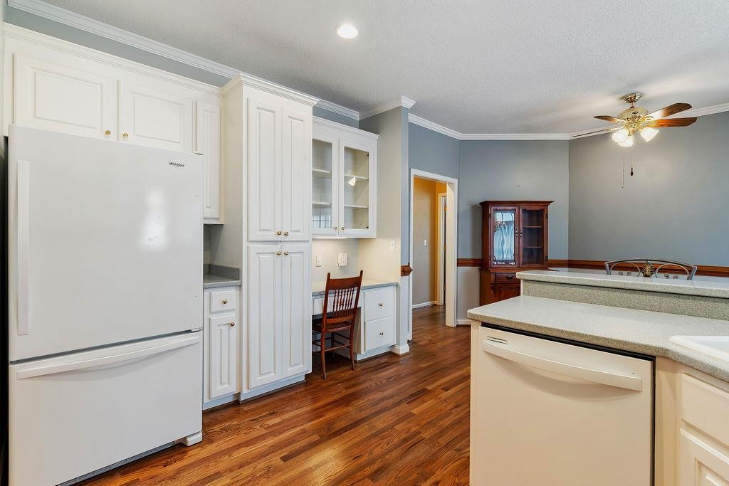 172 Roberts Meadow Loop Spartanburg, SC 29307 - Photo 23 of 50 Natural light
