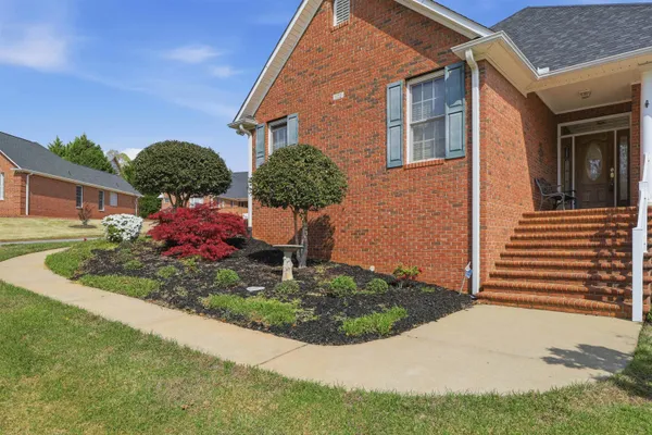 $329,900 | 172 Roberts Meadow Loop, Spartanburg, SC 29307